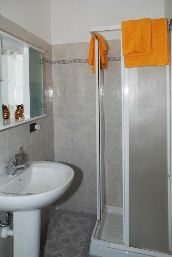 La Cascina Bed & Breakfast Aglie Ngoại thất bức ảnh