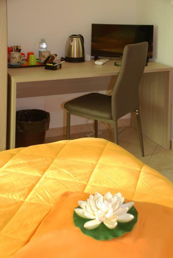 La Cascina Bed & Breakfast Aglie Ngoại thất bức ảnh
